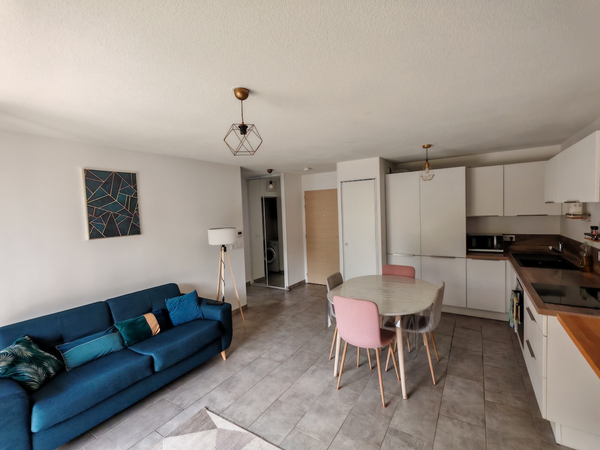 Top Airbnb: Apartment with garden, cable car 8 min/600 m in Saint Gervais Les Bains