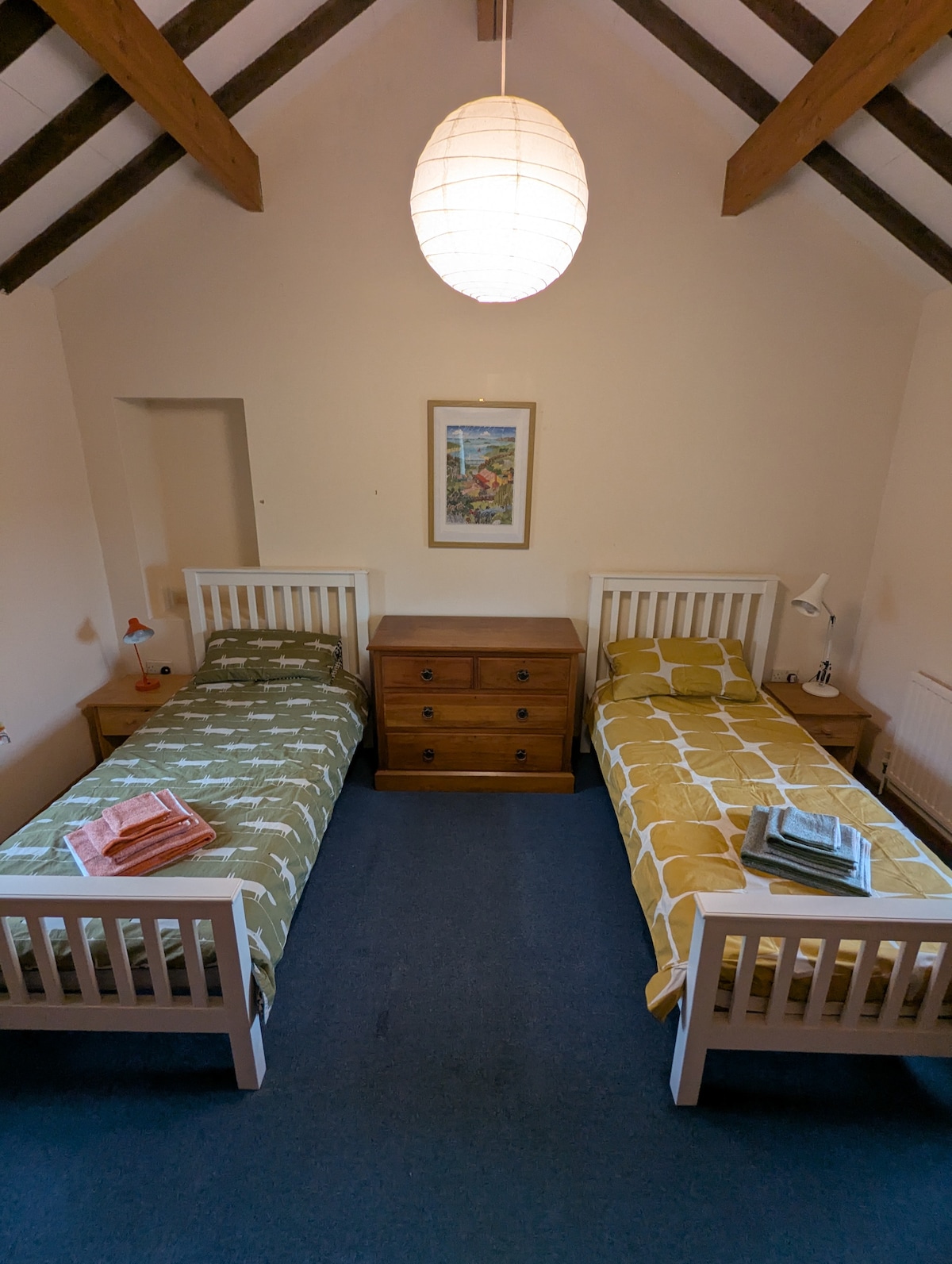 غرفة النوم 2