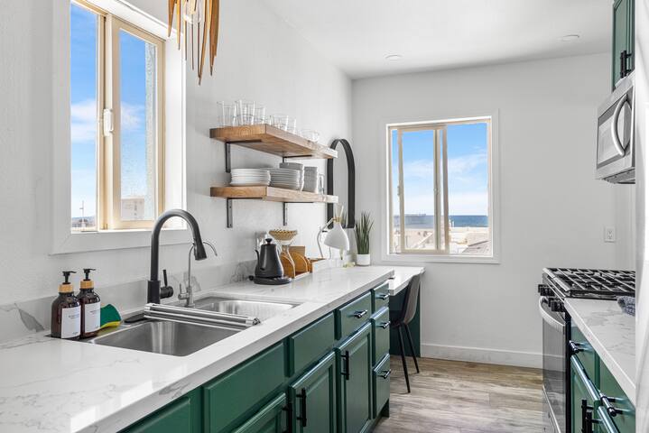 At the Hermosa pier- I gallery image 3