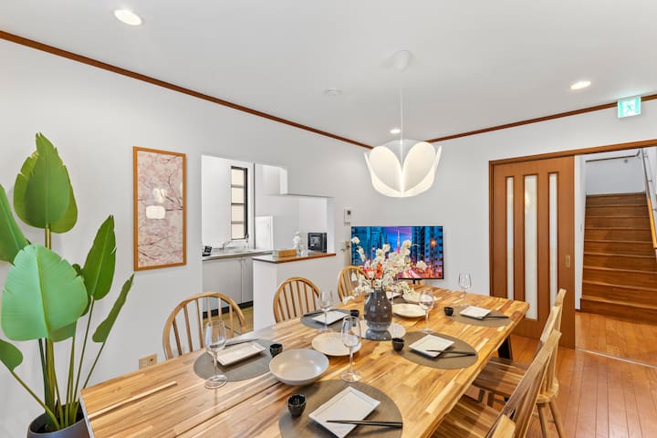 渋谷エリアの一軒家/12人宿泊/駅徒歩4分/無料駐車場/寝室5部屋/2バスルーム (49)