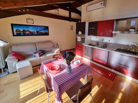 Saluzzo Historic Center Apartment parkingfree 100m