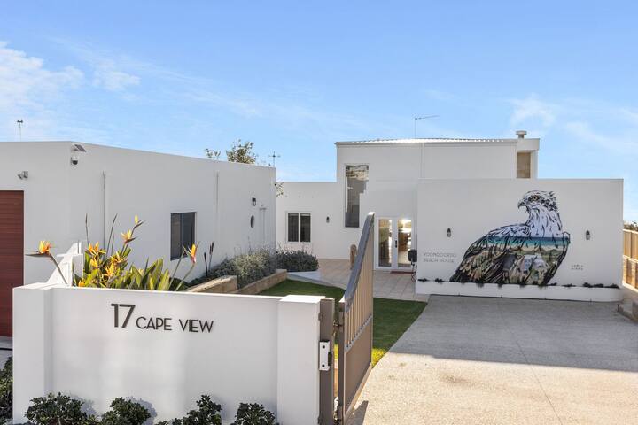 Yoondoordo Luxury Beach House gallery image 2