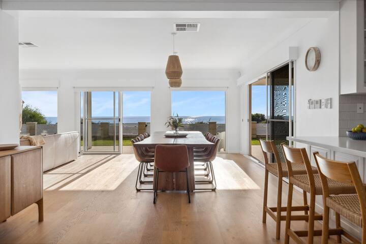 Yoondoordo Luxury Beach House gallery image 4