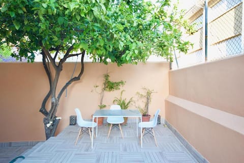 Anuncio de Airbnb popular: Maria Victoria 2 Apartments, Apartment... en Echeverría Del Palo