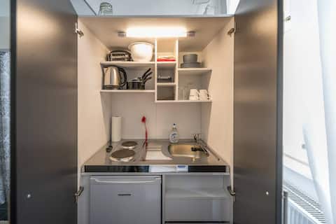 Successful Airbnb property: Ruben's Apartments in "Stuttgart Stadtmitte" in Rathaus