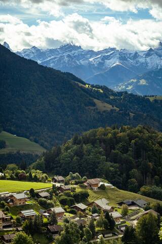 Alpine Villa for Offsites & Retreats – Vermont Hub gallery image 2