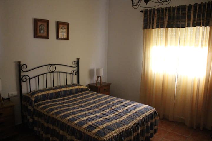 Dhomë gjumi 4