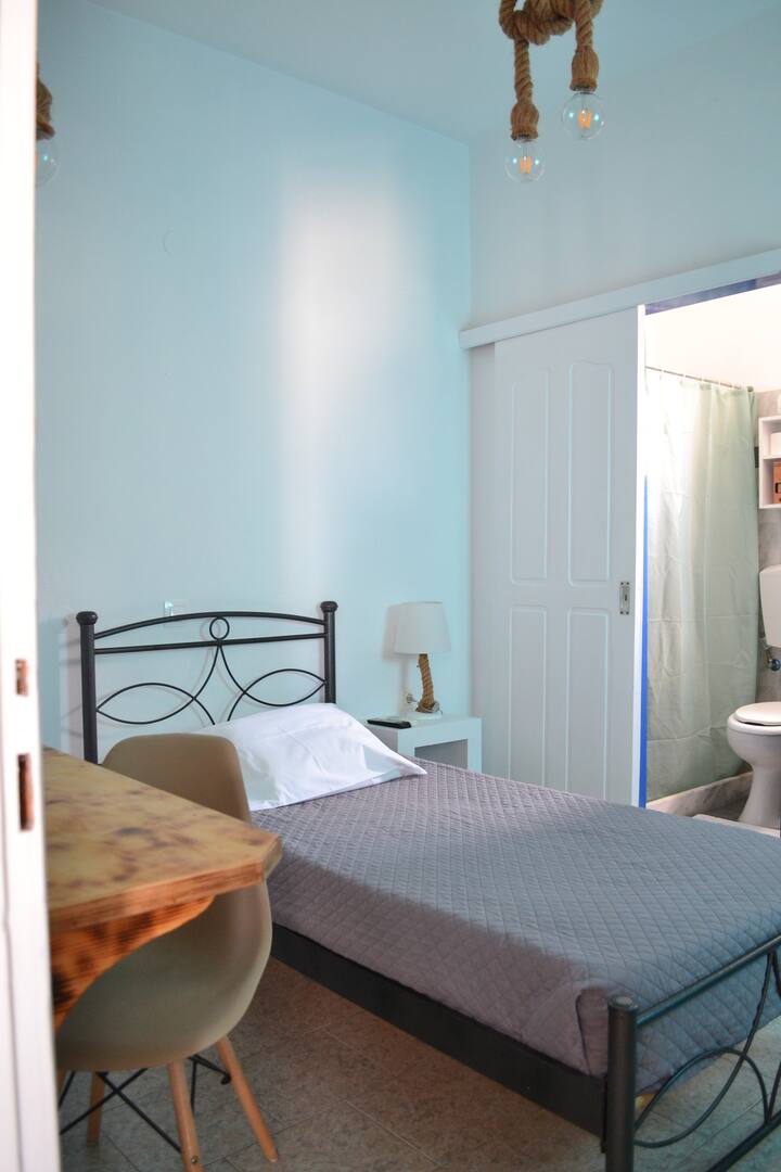 Francesca's Studio 311 - Santorini