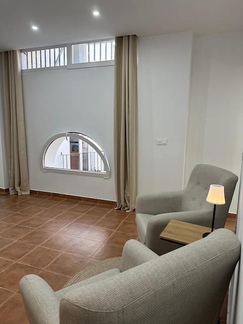 Airbnb con mejor rendimiento: Old Town Santa Cruz Casa Ereta Benacantil en Alacant / Alicante