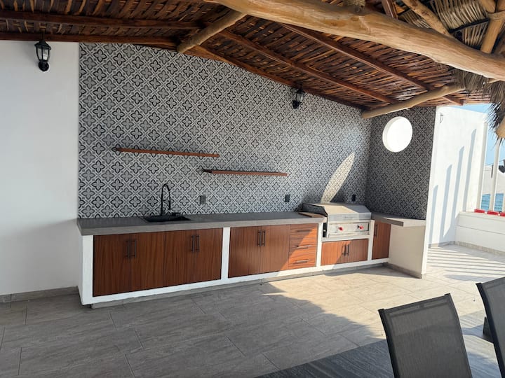 Casa A Pie De Playa Brisas - Manzanillo