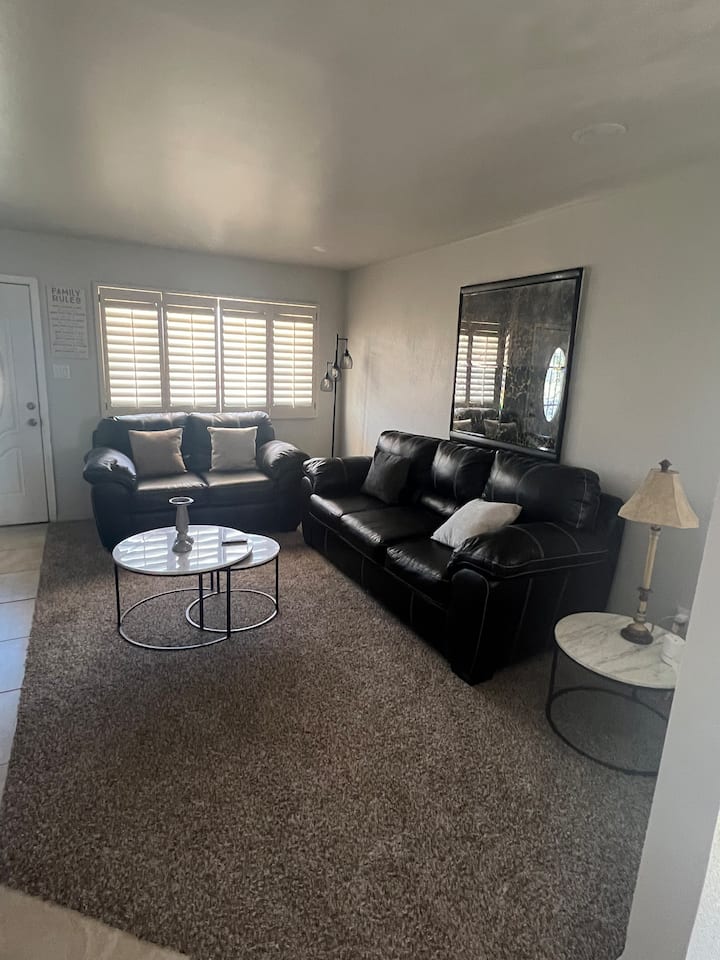 Lovely Home In The Heart Of Elp 5 Mins To Airport - エル・パソ, TX