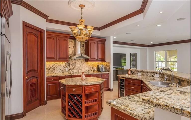 Private Ranch Retreat w/ Pool gallery image 2