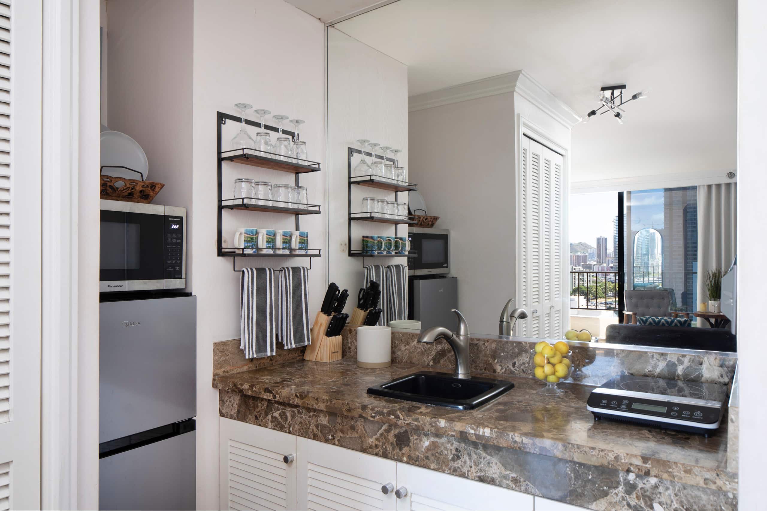 Aloha Royal Garden Studio | Pool + Great Amenities - Image 2
