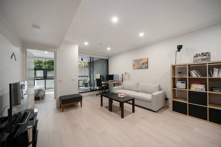Cbd Surry Hills Apt W/ Dual Monitor Workstation - Sydney