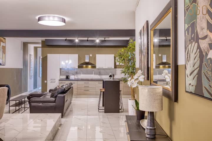 Lovely 3br Maisonette, Spacious W/wifi, Ac & Pool - Malta
