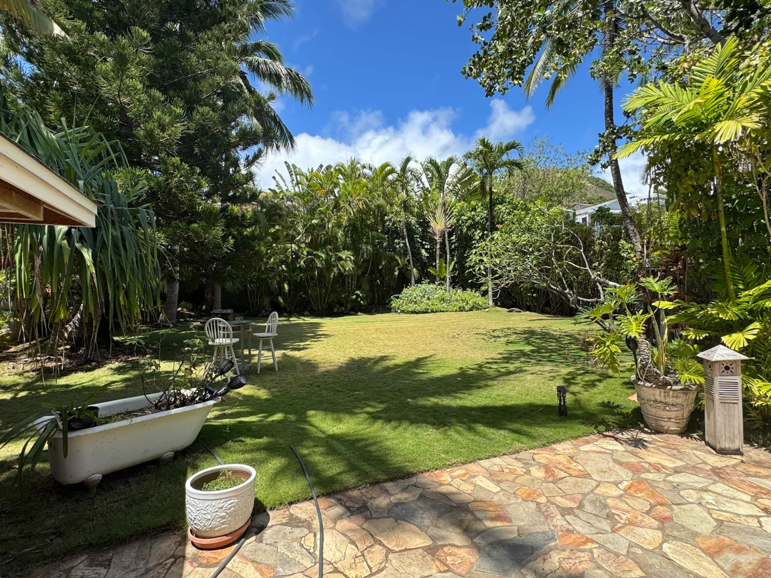 Home in Kailua · ★4.91 · 4 bedrooms · 5 beds · 3 private baths - Image 19
