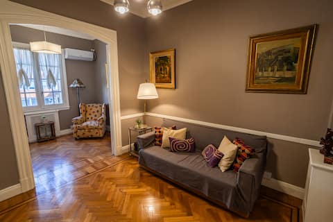 Top Airbnb: Apartment 23, spacious apartment in Theater District en San Nicolás