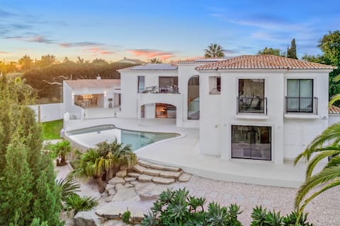 Luxe Sea Views Smart Villa Bliss