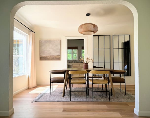 Private 3BR Spanish Oasis in the Heart of LA