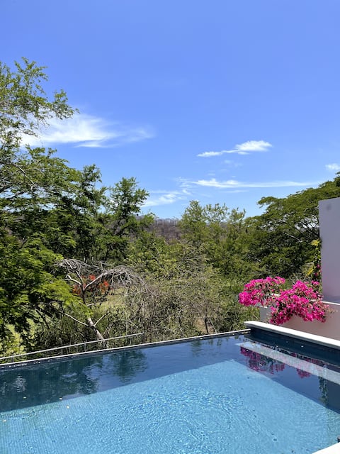 Guapinol House - overlooking the Golf Course