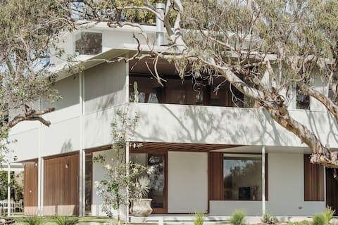 Osprey Main House- Coastal Luxury