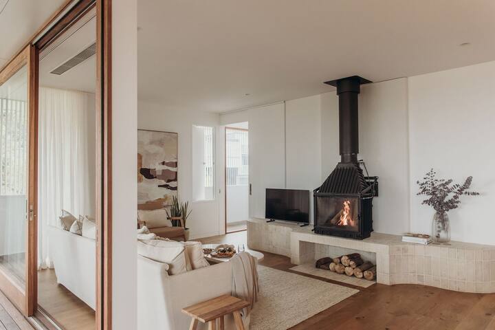 Osprey Main House- Coastal Luxury gallery image 4