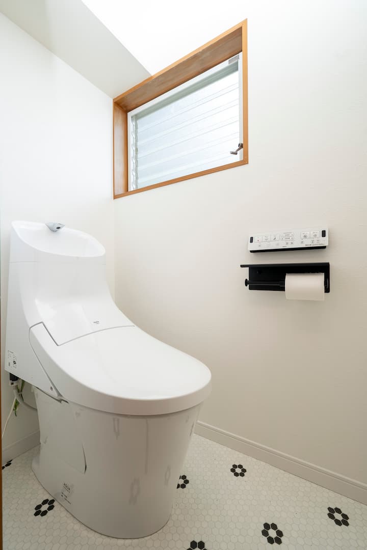 清潔感あふれるトイレ。