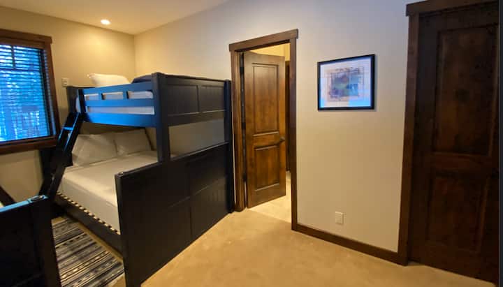 საძინებელი 3