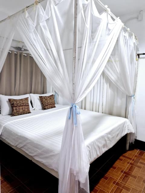 Cheeva Lodge ชีวาลอดจ์