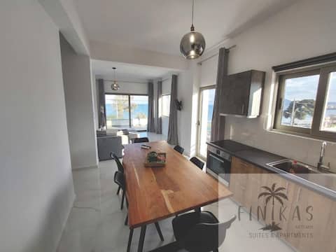 Finikas Sea View Suite Airport by Airstay