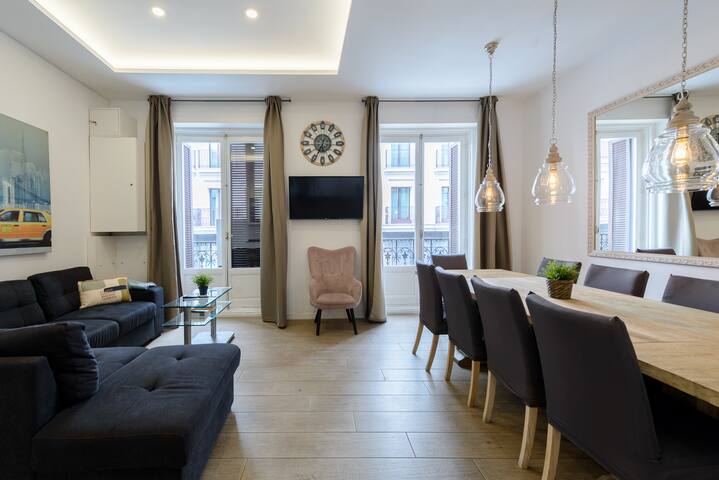 4br 2bth best location SOl, new gallery image 5