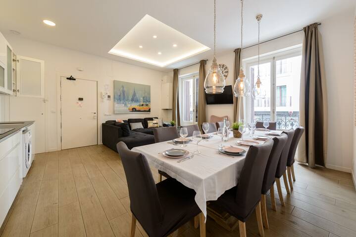 4br 2bth best location SOl, new gallery image 3