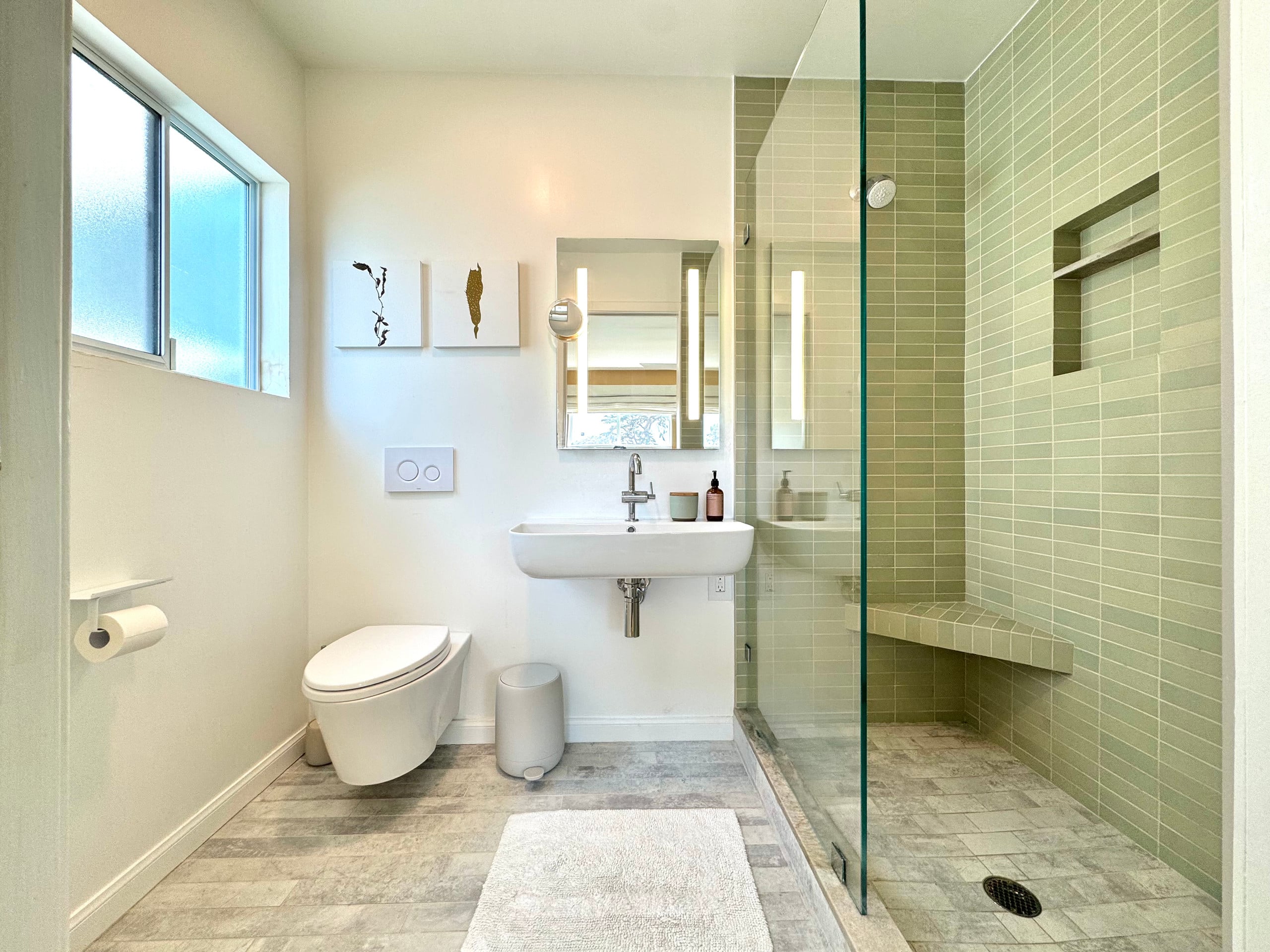 Home in San Francisco · ★4.95 · 3 bedrooms · 3 beds · 2 baths - Image 14