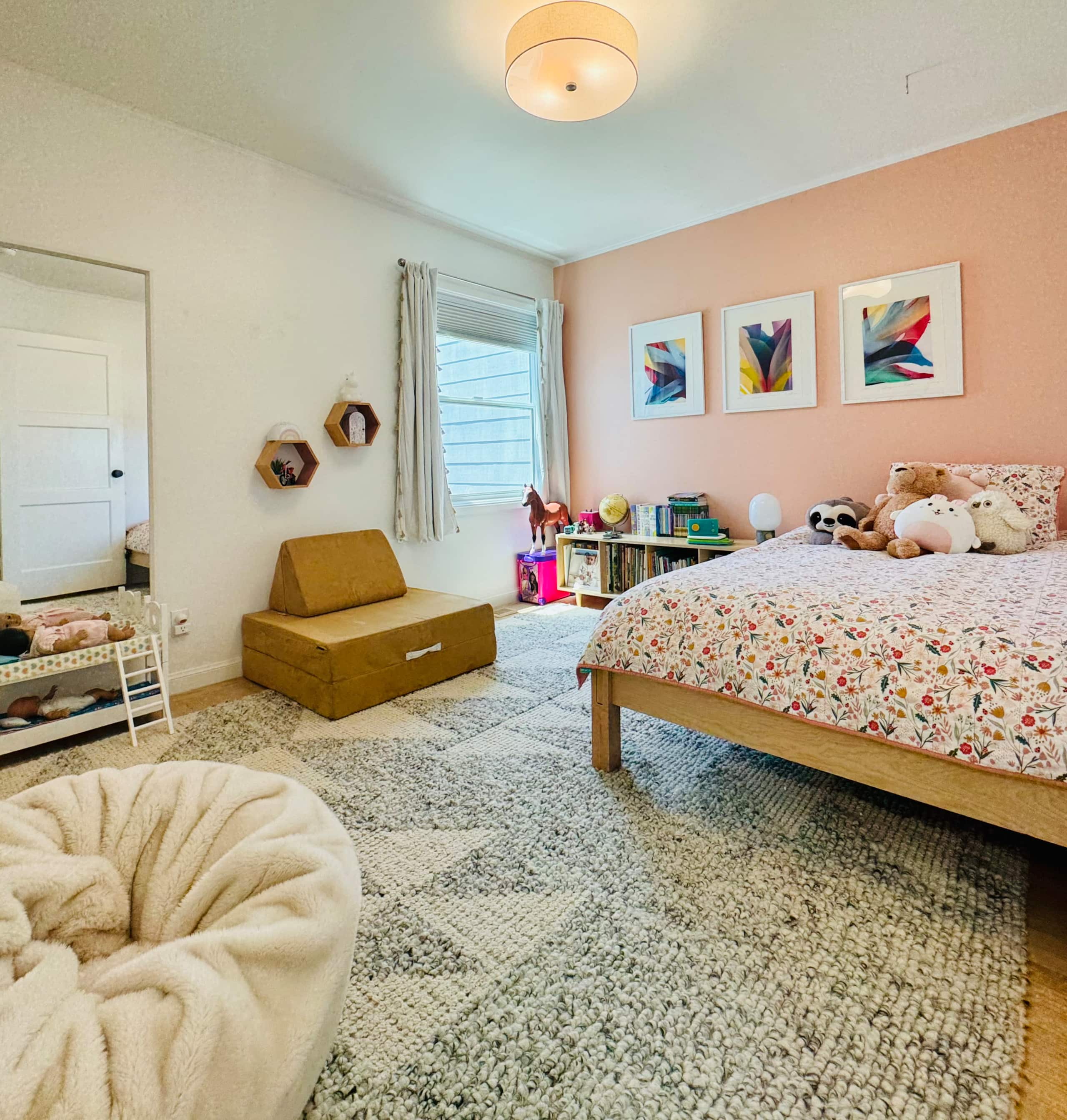 Home in San Francisco · ★4.95 · 3 bedrooms · 3 beds · 2 baths - Image 11
