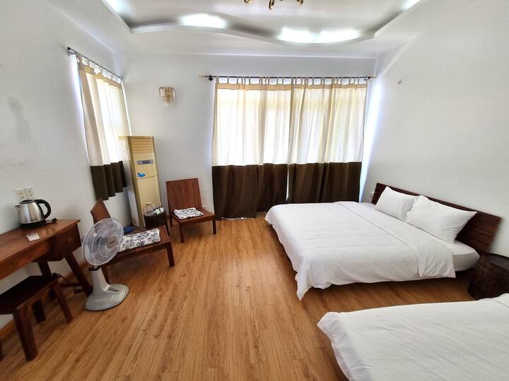 Top Hill Halong Homestay - 할롱