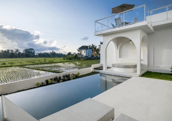 2 Br Pool Villa, Ricefields & Volcano View - Ubud