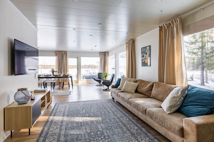 Lakeside Villa For 10 | Hot Tub & Sauna | Beach - Rovaniemi