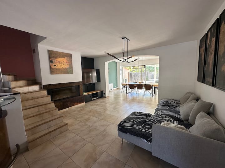 Villa Piscine, Spa, Acces Mer - Bandol