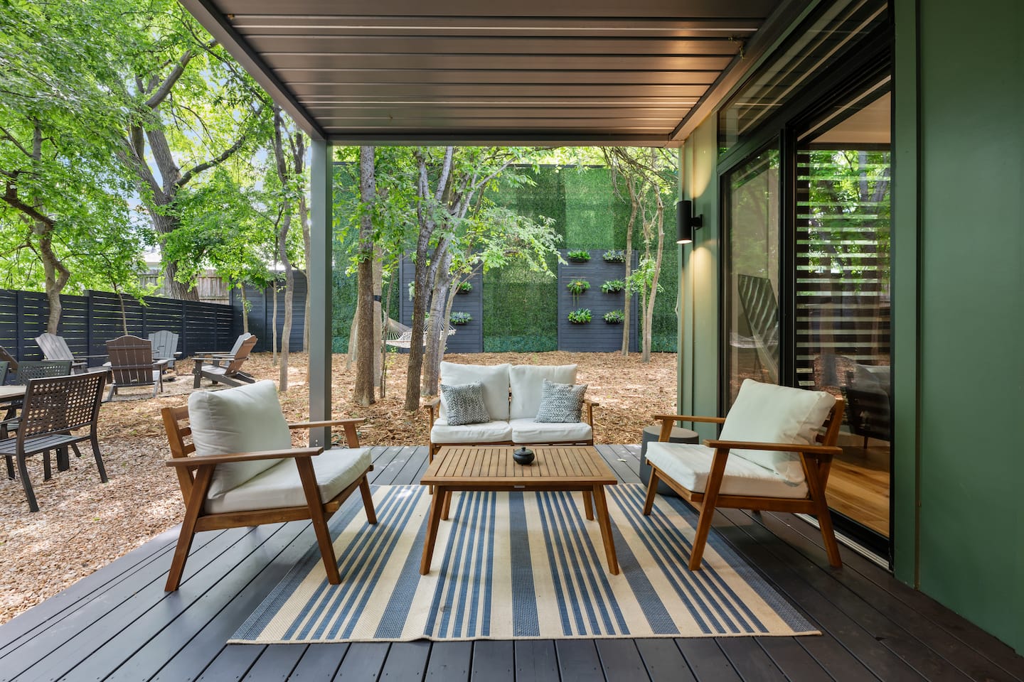 Covered patio lounge