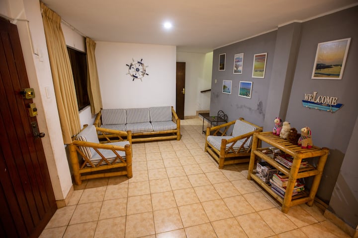 Moderna Casa  En Ancón Cerca Mar - Santa Rosa