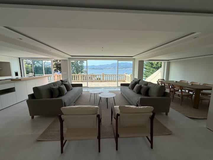 Salon avec kitchenette.