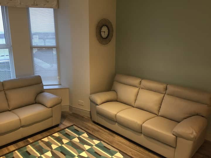 35a Kerr Street - Portrush