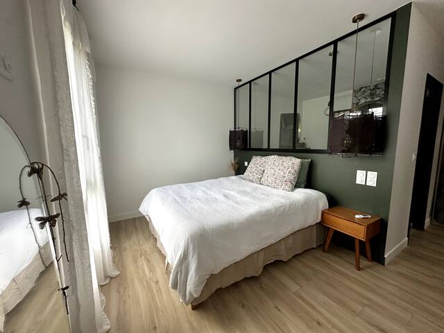 Villa climatisée piscine calme gallery image 2