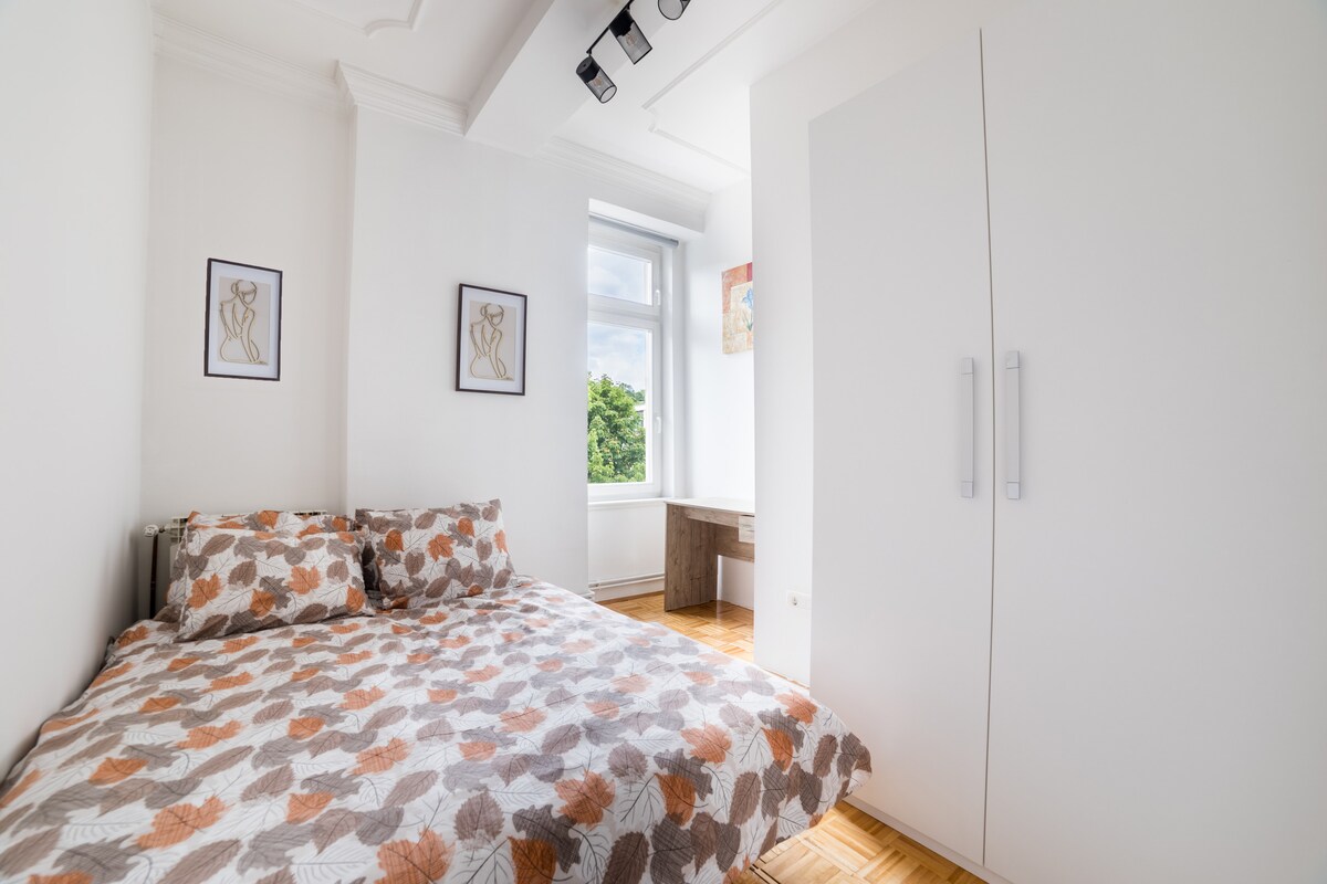 Urban Santiq | City Center