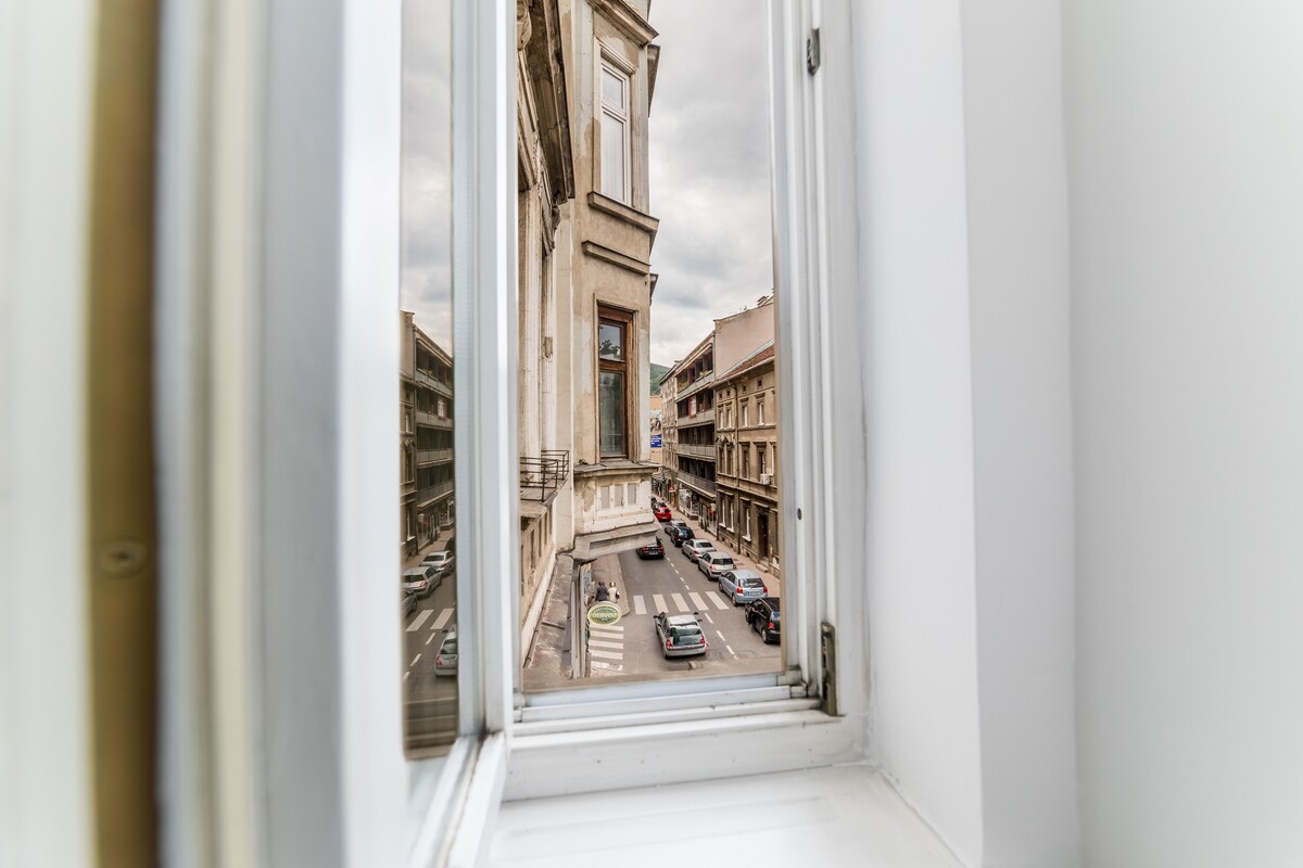 Urban Santiq | City Center