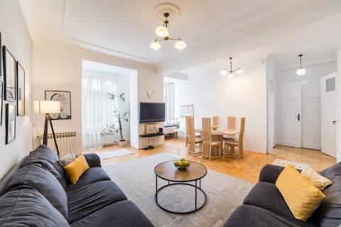 Urban Santiq | City Center