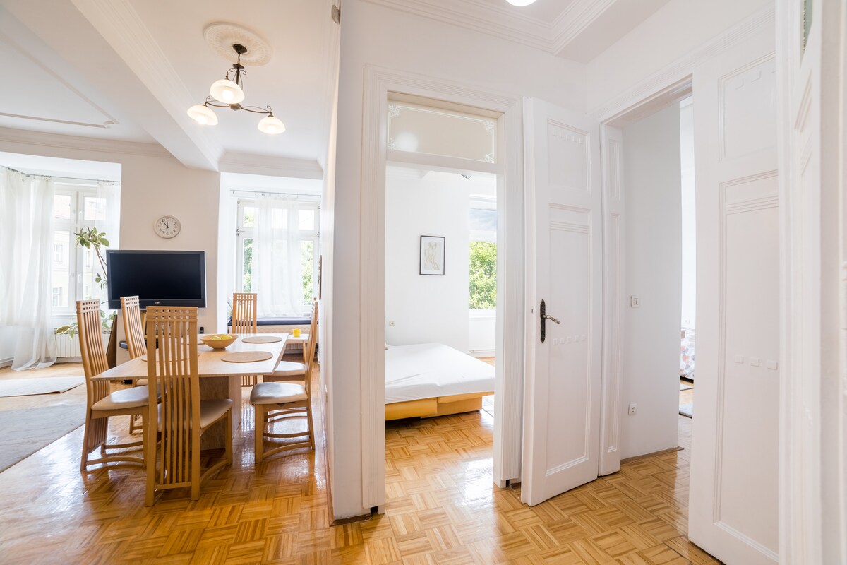 Urban Santiq | City Center