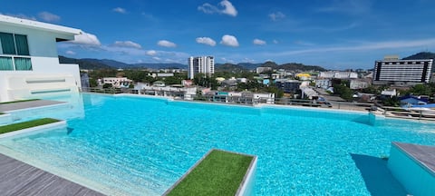 The Palm : Central with Pool, Hammam and Sauna