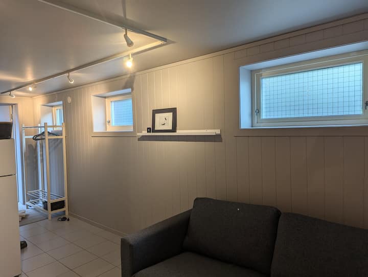 Convenient & Modern Basement Apartment - Kristiansand