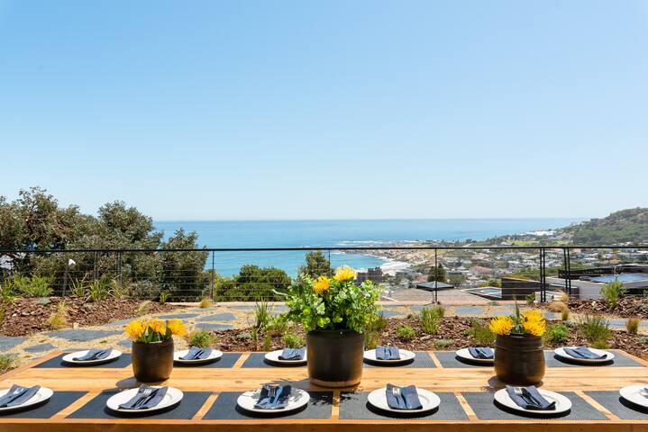 Villa 15 Woodford – Sea. Sky. Splash. gallery image 2